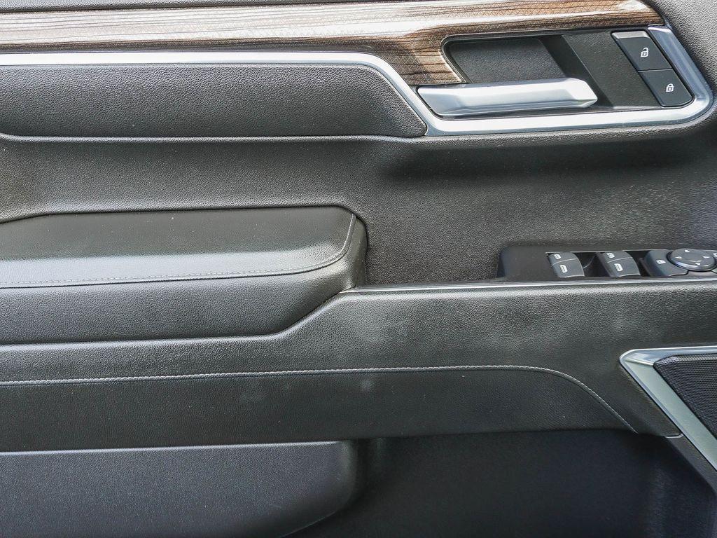 used 2022 Chevrolet Silverado 1500 car, priced at $38,992