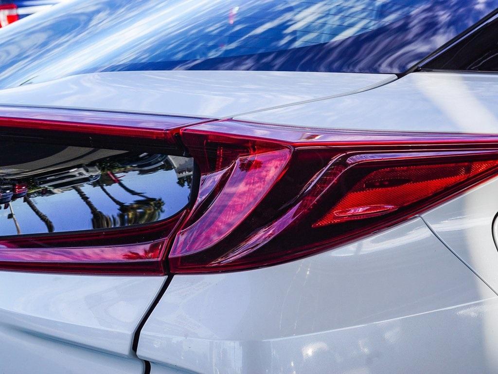 used 2019 Toyota Prius Prime car, priced at $17,913