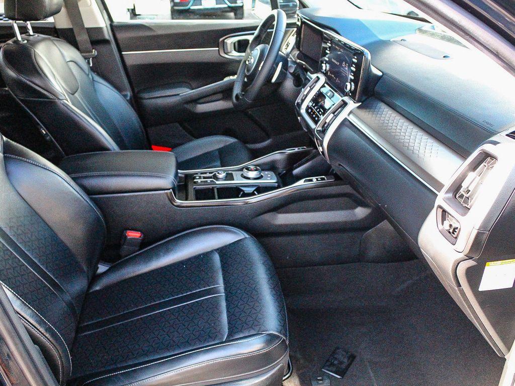 used 2021 Kia Sorento Hybrid car, priced at $20,991