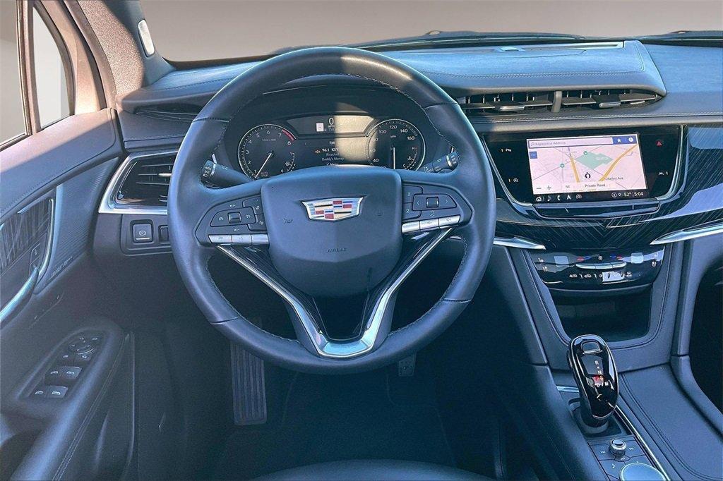 used 2025 Cadillac XT6 car, priced at $43,500