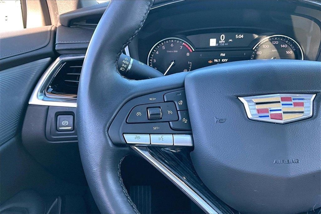 used 2025 Cadillac XT6 car, priced at $43,500