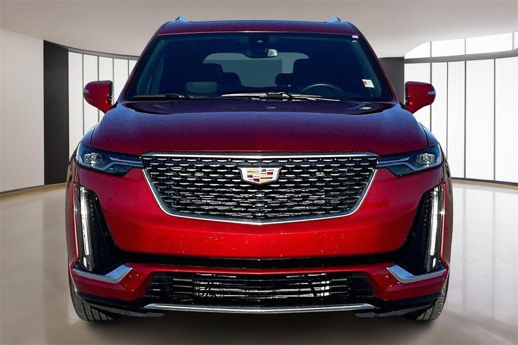 used 2025 Cadillac XT6 car, priced at $43,500