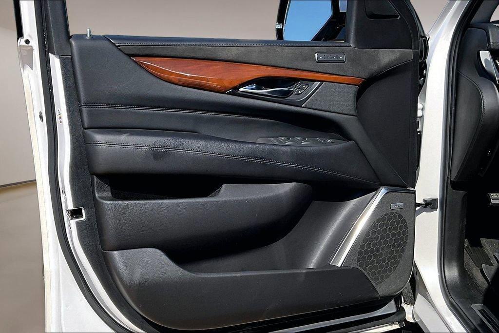 used 2020 Cadillac Escalade car, priced at $40,599