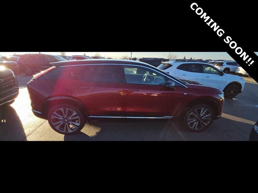 used 2025 Cadillac OPTIQ car, priced at $48,000