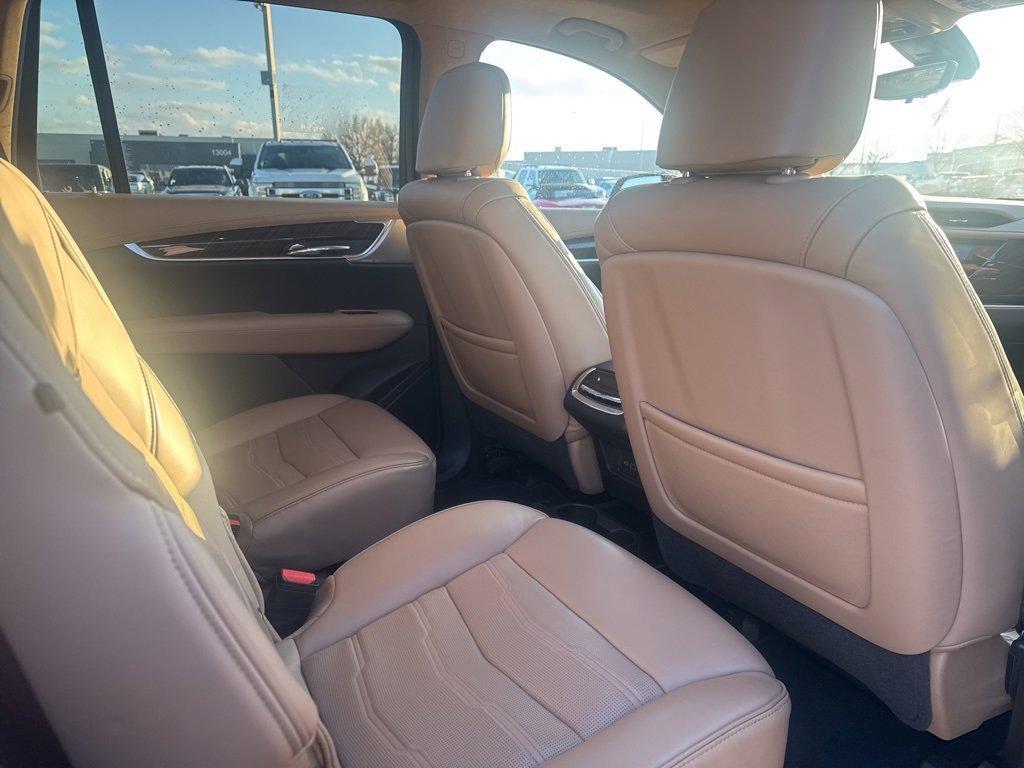 used 2023 Cadillac XT6 car, priced at $43,966