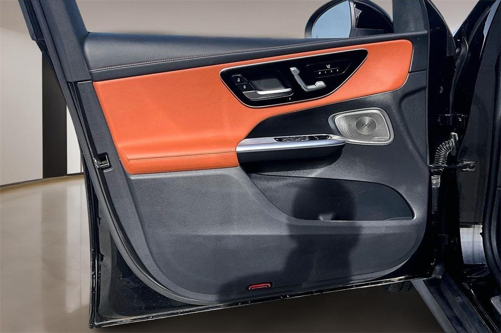 used 2023 Mercedes-Benz GLC 300 car, priced at $30,776