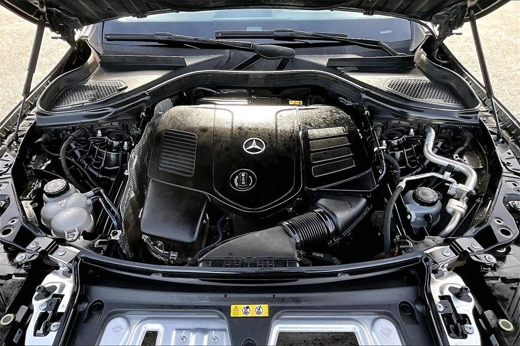 used 2023 Mercedes-Benz GLC 300 car, priced at $30,776