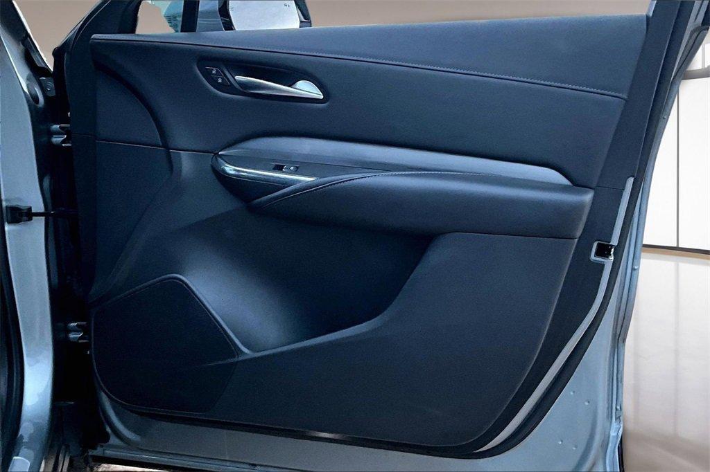 used 2024 Cadillac XT4 car, priced at $28,988