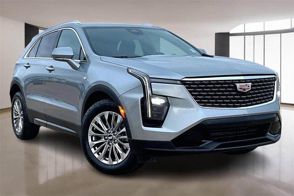 used 2024 Cadillac XT4 car, priced at $28,988