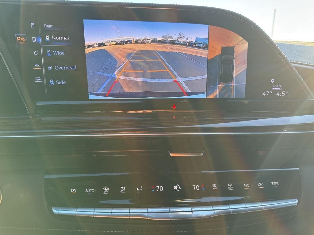 new 2024 Cadillac Escalade ESV car