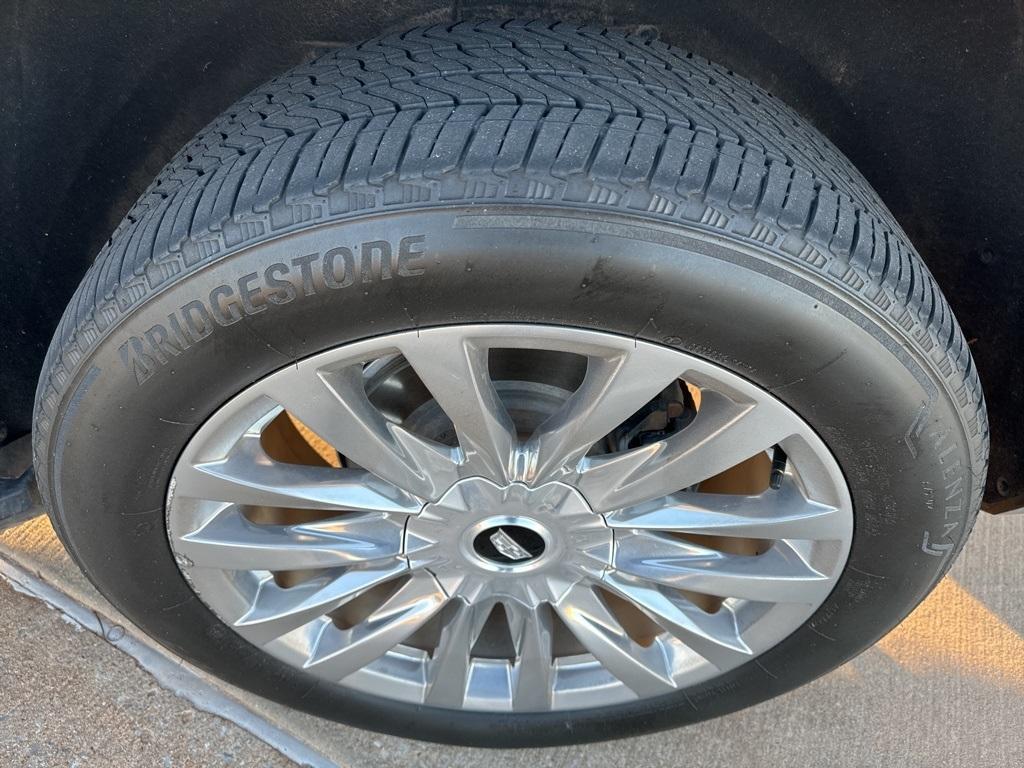 new 2024 Cadillac Escalade ESV car