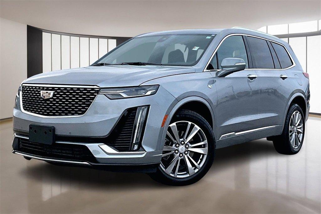 used 2025 Cadillac XT6 car, priced at $45,988
