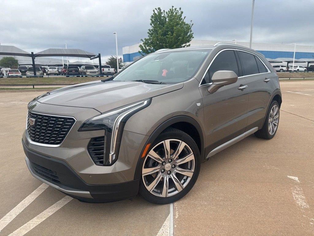 used 2020 Cadillac XT4 car, priced at $21,687