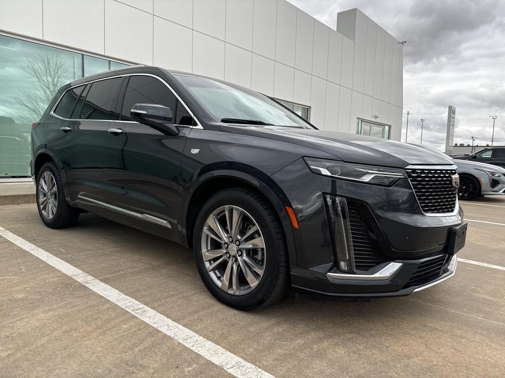 used 2023 Cadillac XT6 car, priced at $34,101