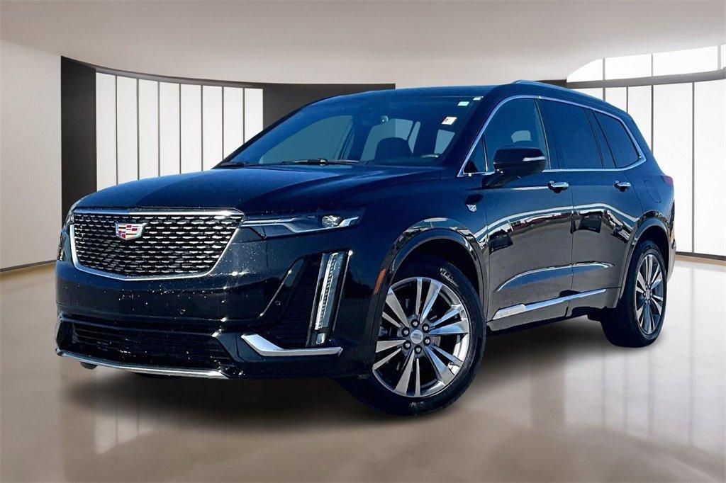 used 2025 Cadillac XT6 car, priced at $44,500