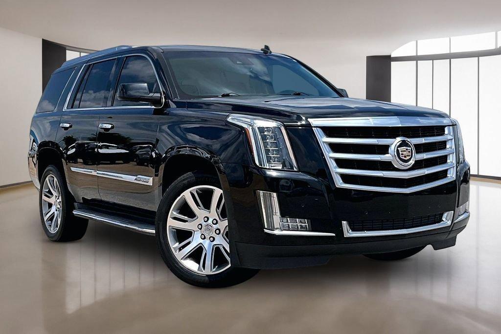 used 2015 Cadillac Escalade car, priced at $20,687