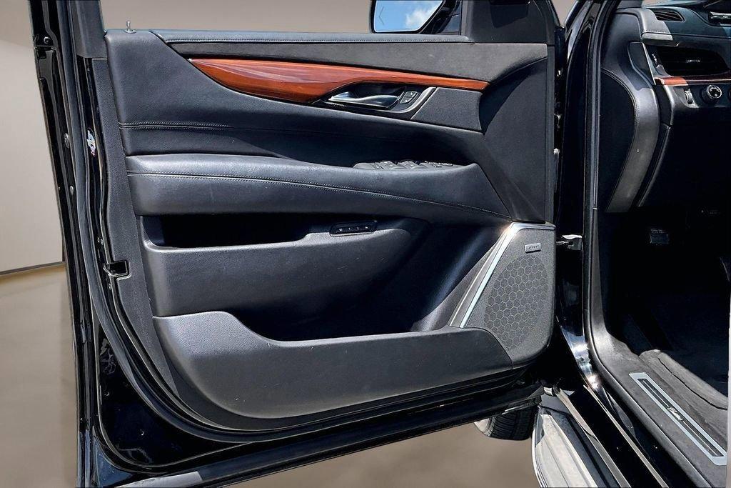 used 2015 Cadillac Escalade car, priced at $20,687