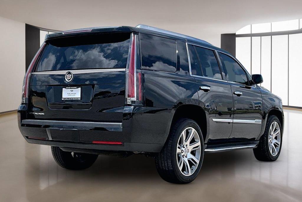 used 2015 Cadillac Escalade car, priced at $20,687