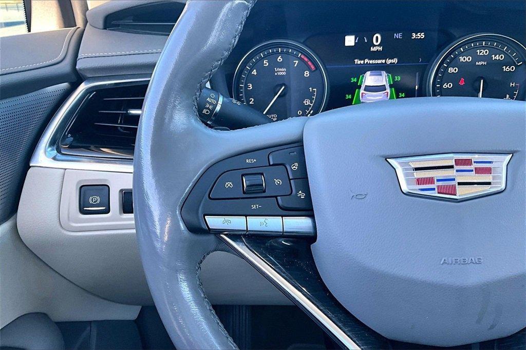 used 2023 Cadillac XT6 car, priced at $38,500