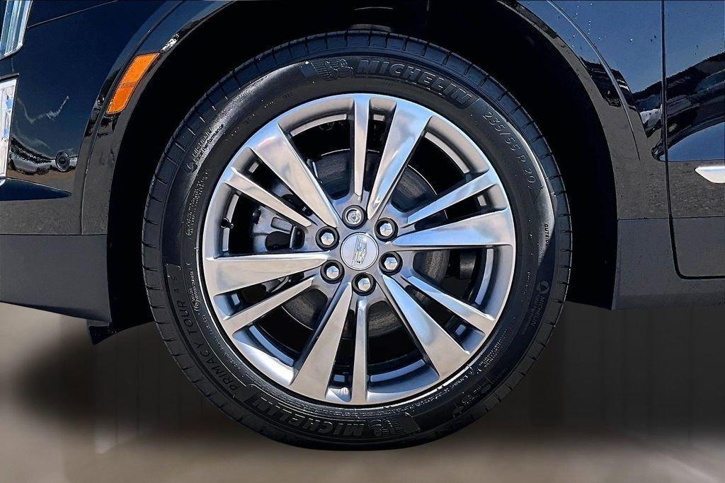 new 2026 Cadillac XT5 car, priced at $58,743