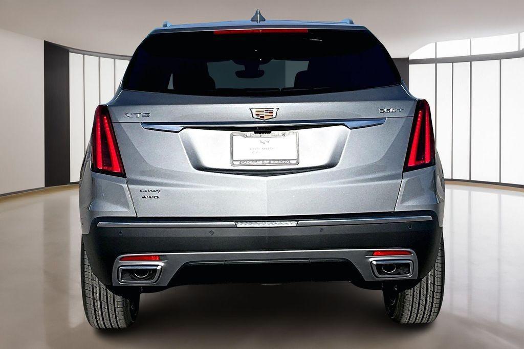 new 2026 Cadillac XT5 car, priced at $57,414