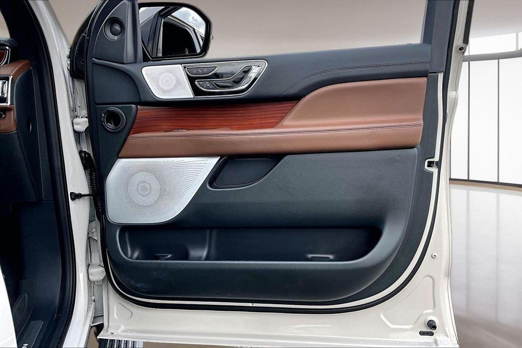 used 2024 Lincoln Navigator L car, priced at $70,687