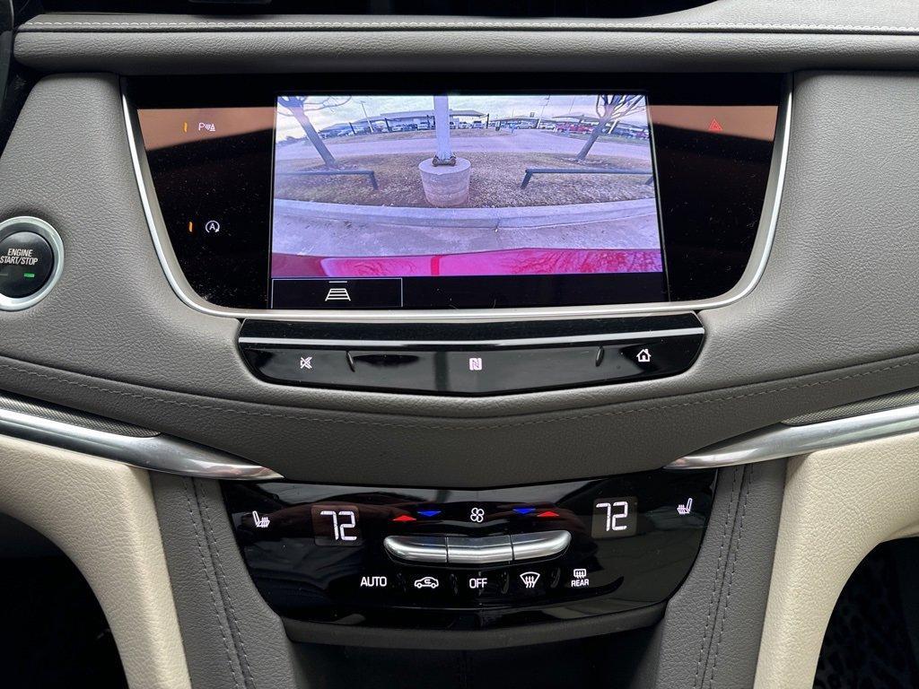 used 2021 Cadillac XT5 car, priced at $25,500