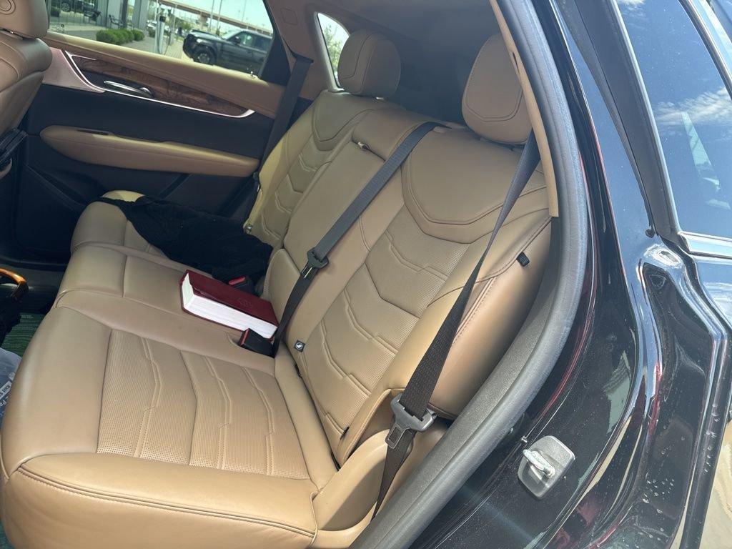 used 2021 Cadillac XT5 car, priced at $30,687