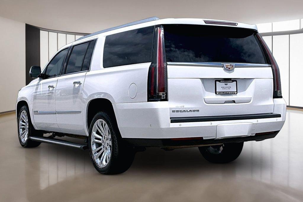 used 2020 Cadillac Escalade ESV car, priced at $33,687