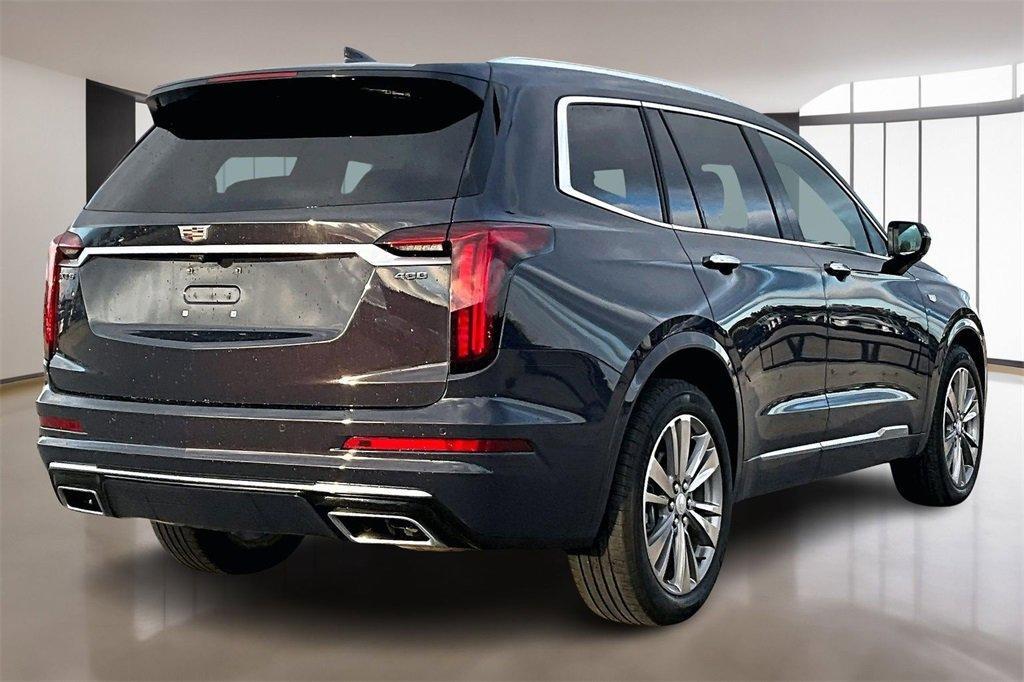 used 2025 Cadillac XT6 car, priced at $40,988