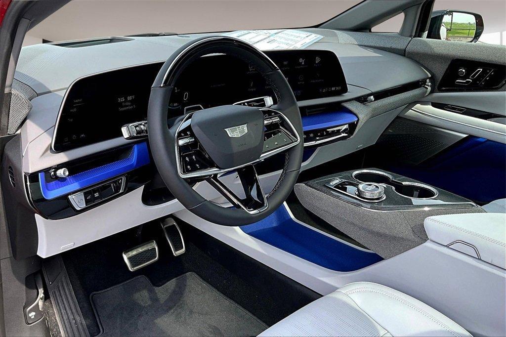 new 2025 Cadillac OPTIQ car, priced at $60,495