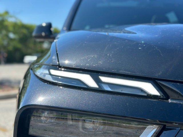 new 2027 BMW X7 car, priced at $100,235