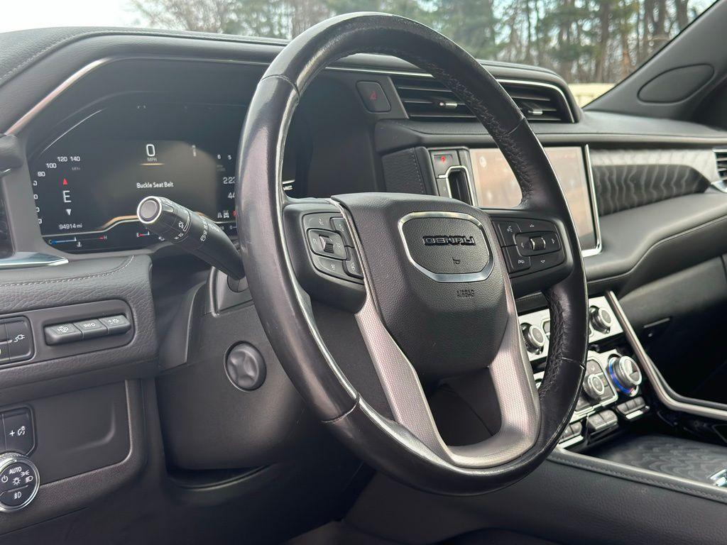 used 2022 GMC Yukon car, priced at $42,530