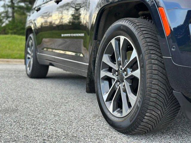 used 2024 Jeep Grand Cherokee L car, priced at $47,530
