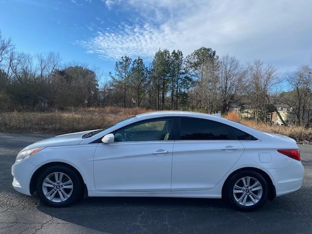 used 2012 Hyundai Sonata car, priced at $5,395