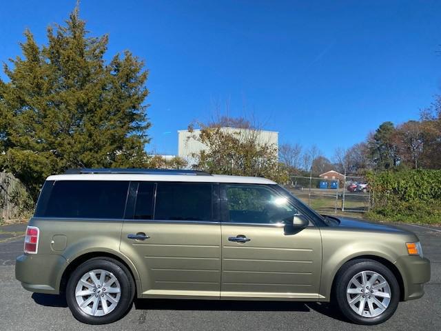 used 2012 Ford Flex car, priced at $6,995