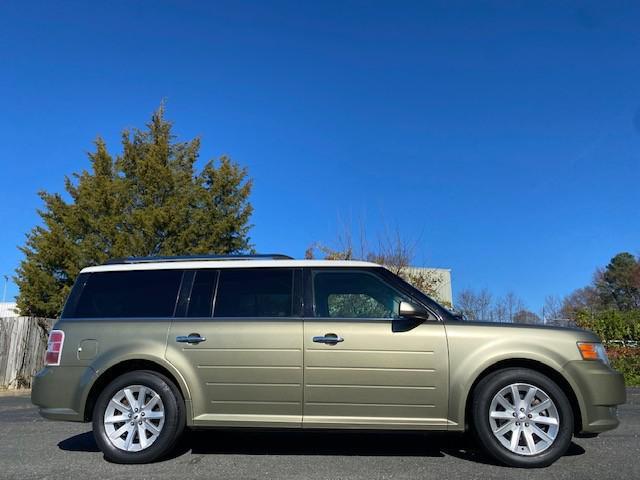 used 2012 Ford Flex car, priced at $6,995