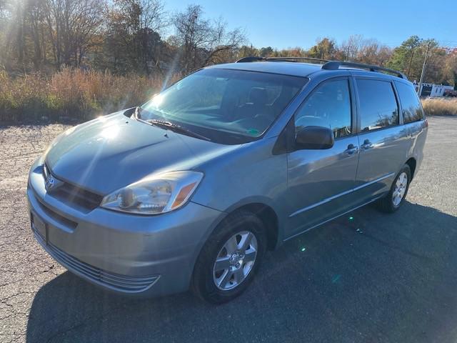 used 2005 Toyota Sienna car, priced at $5,595