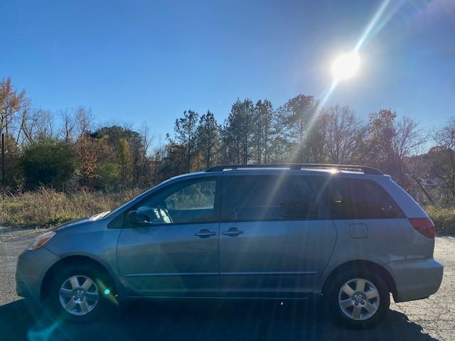 used 2005 Toyota Sienna car, priced at $5,595