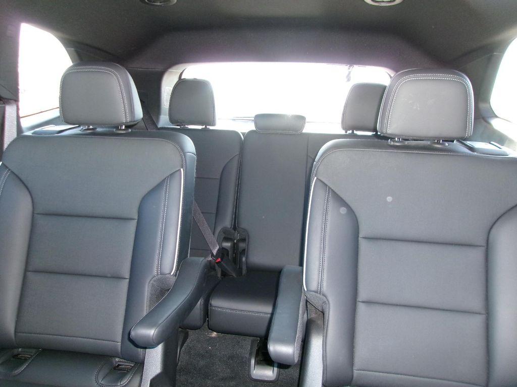 used 2025 Buick Enclave car, priced at $35,499