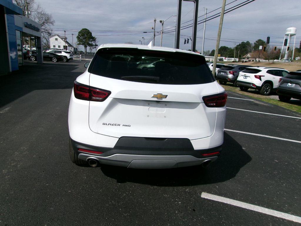 used 2025 Chevrolet Blazer car, priced at $28,999