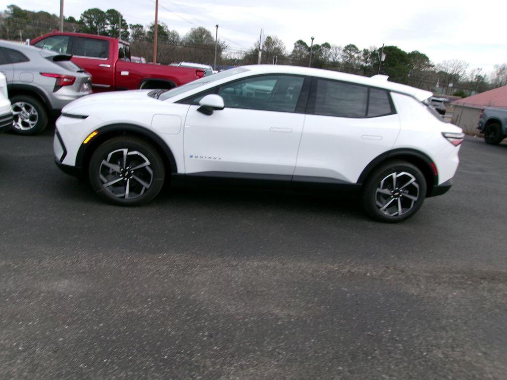 new 2026 Chevrolet Equinox EV car, priced at $28,999