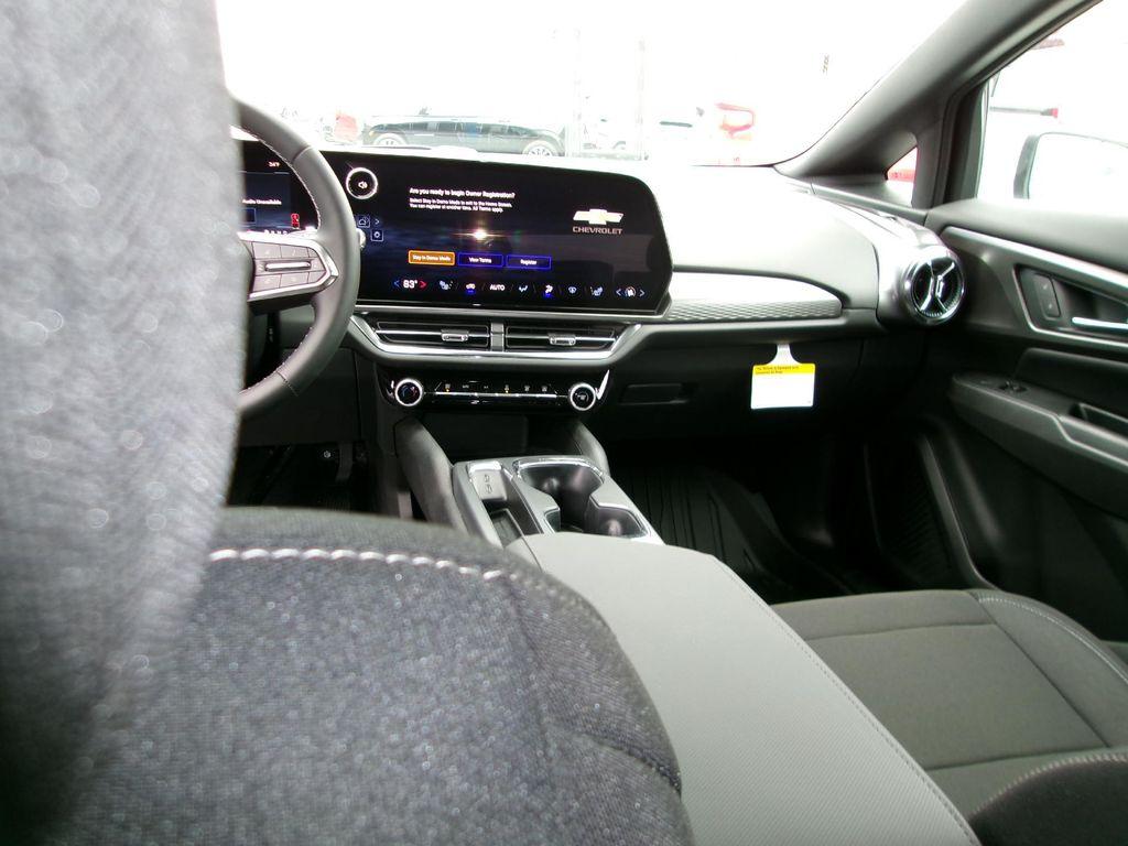 new 2026 Chevrolet Equinox EV car, priced at $28,999