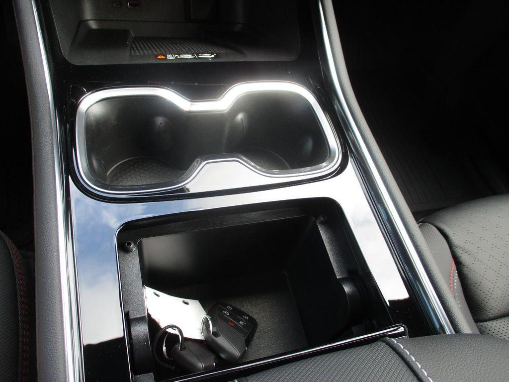 new 2026 Chevrolet Traverse car, priced at $53,999