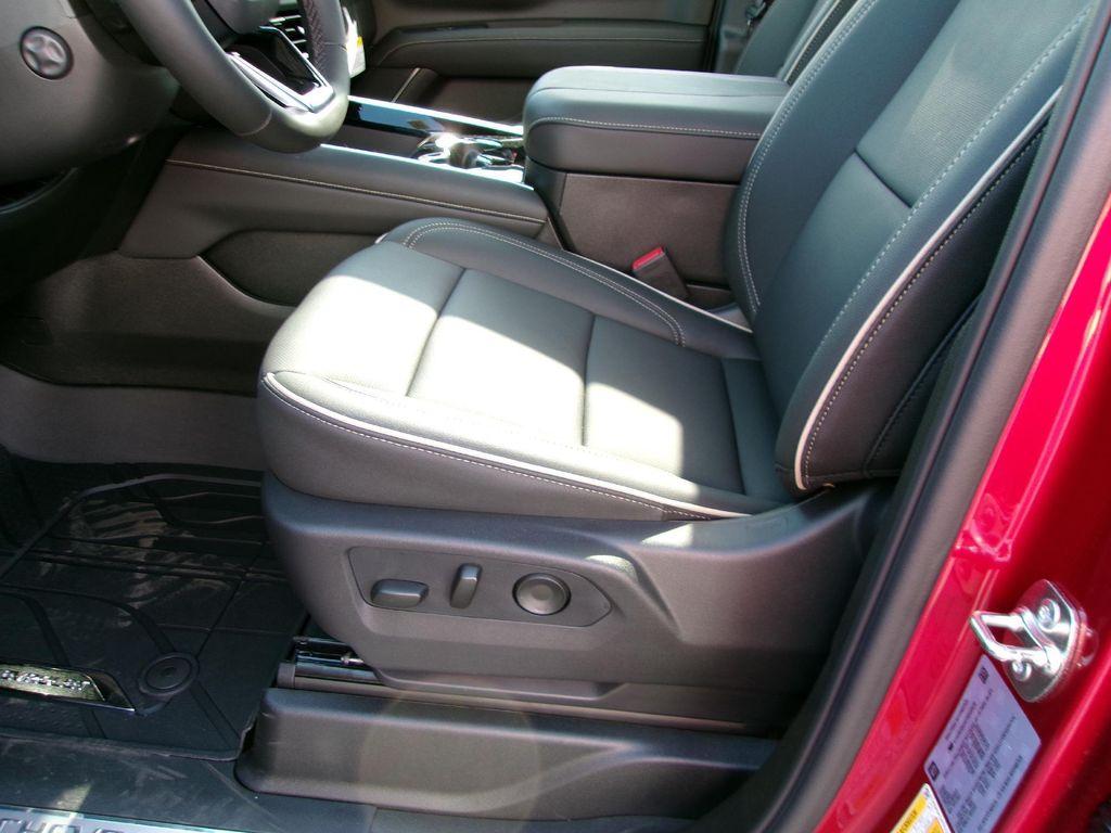 new 2026 Chevrolet Tahoe car, priced at $76,899