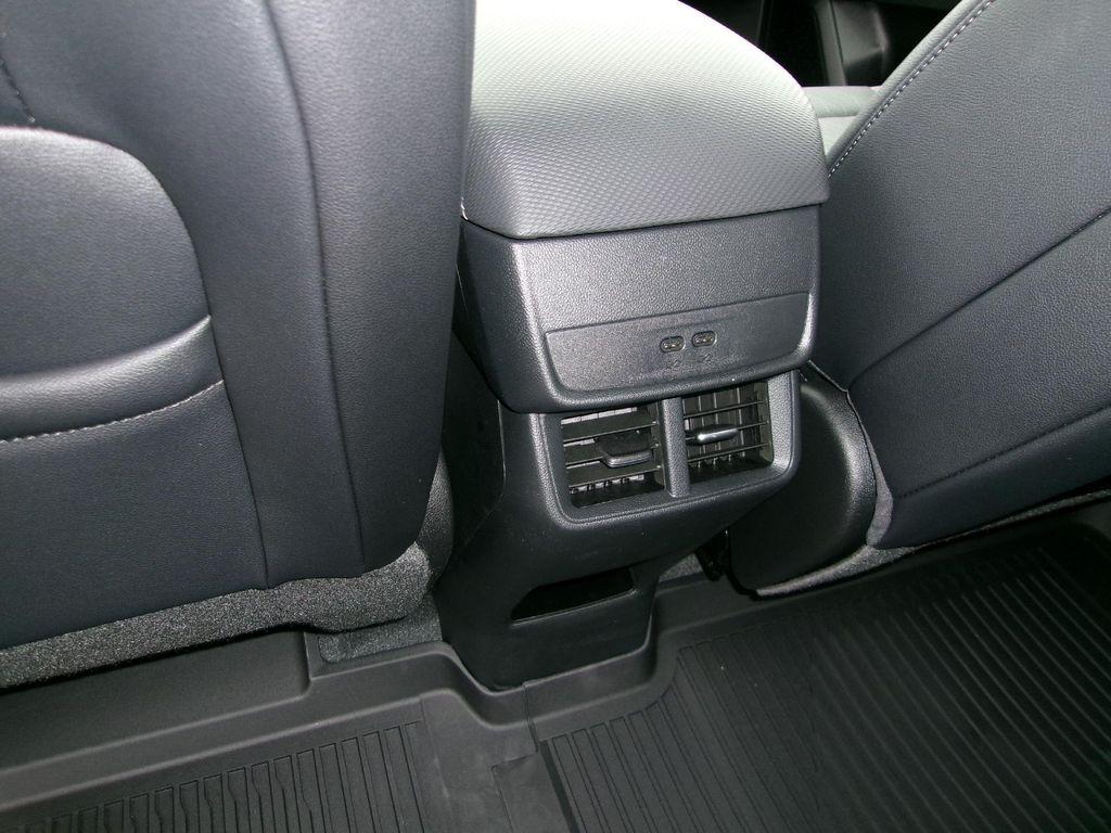 new 2026 Chevrolet Equinox car, priced at $31,799