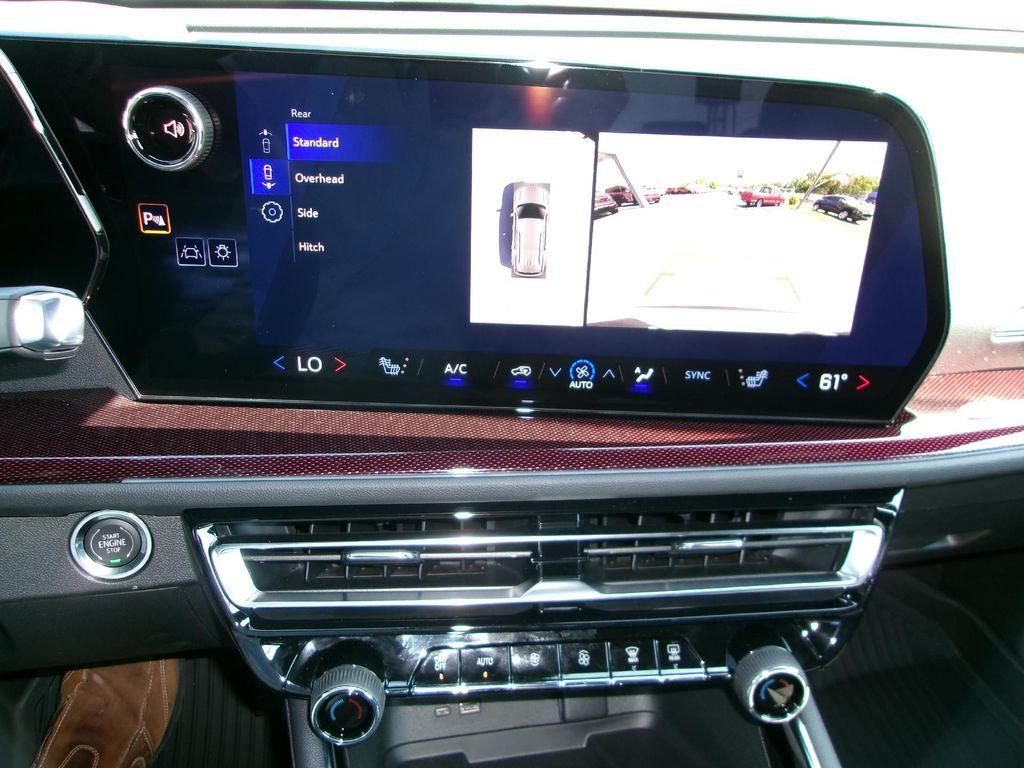 new 2026 Chevrolet Traverse car, priced at $48,499