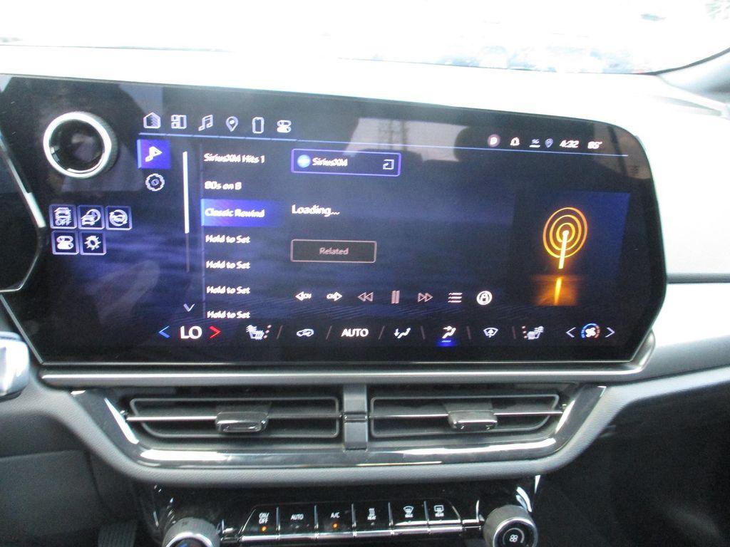 used 2024 Chevrolet Equinox EV car, priced at $23,999