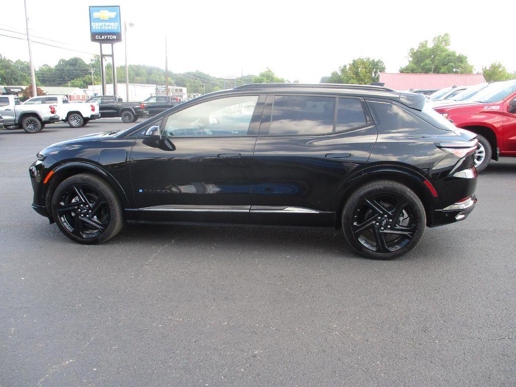 used 2024 Chevrolet Equinox EV car, priced at $23,999