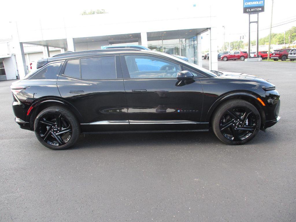 used 2024 Chevrolet Equinox EV car, priced at $23,999